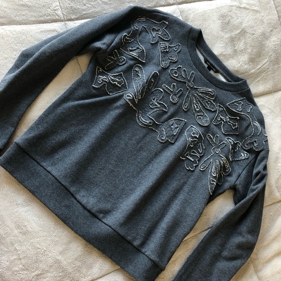 Banana Republic Gray Embroidered Sweatshirt - Picture 4 of 4